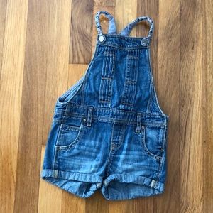 Cutest 2T Gap overall shorts!